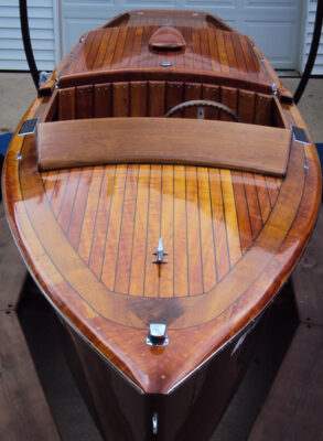 mahogany wood widely used in shipbuilding thanks to its beauty and durability